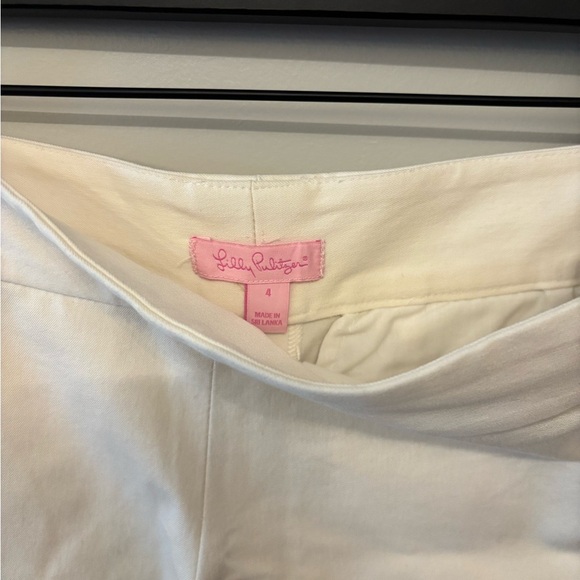 Lilly Pulitzer white trouser pull on shorts with zipper size 4 - Picture 13 of 13